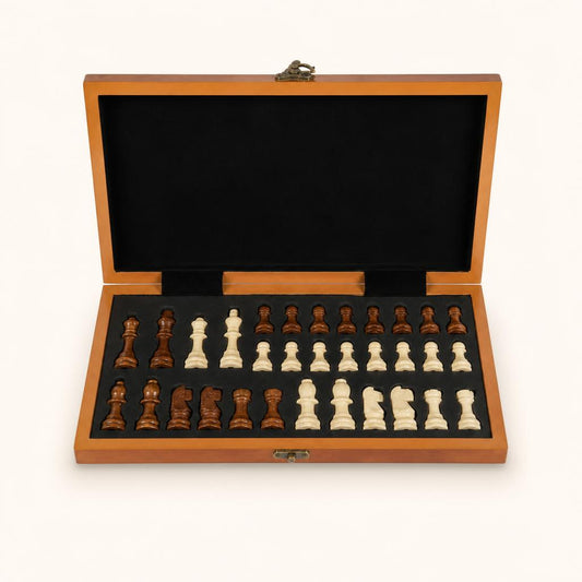 Ajedrez de madera plegable con 32 piezas